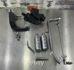 Harley Davidson Foot Control Barcket Package 2000-2006 Softail/fxst Nice I112